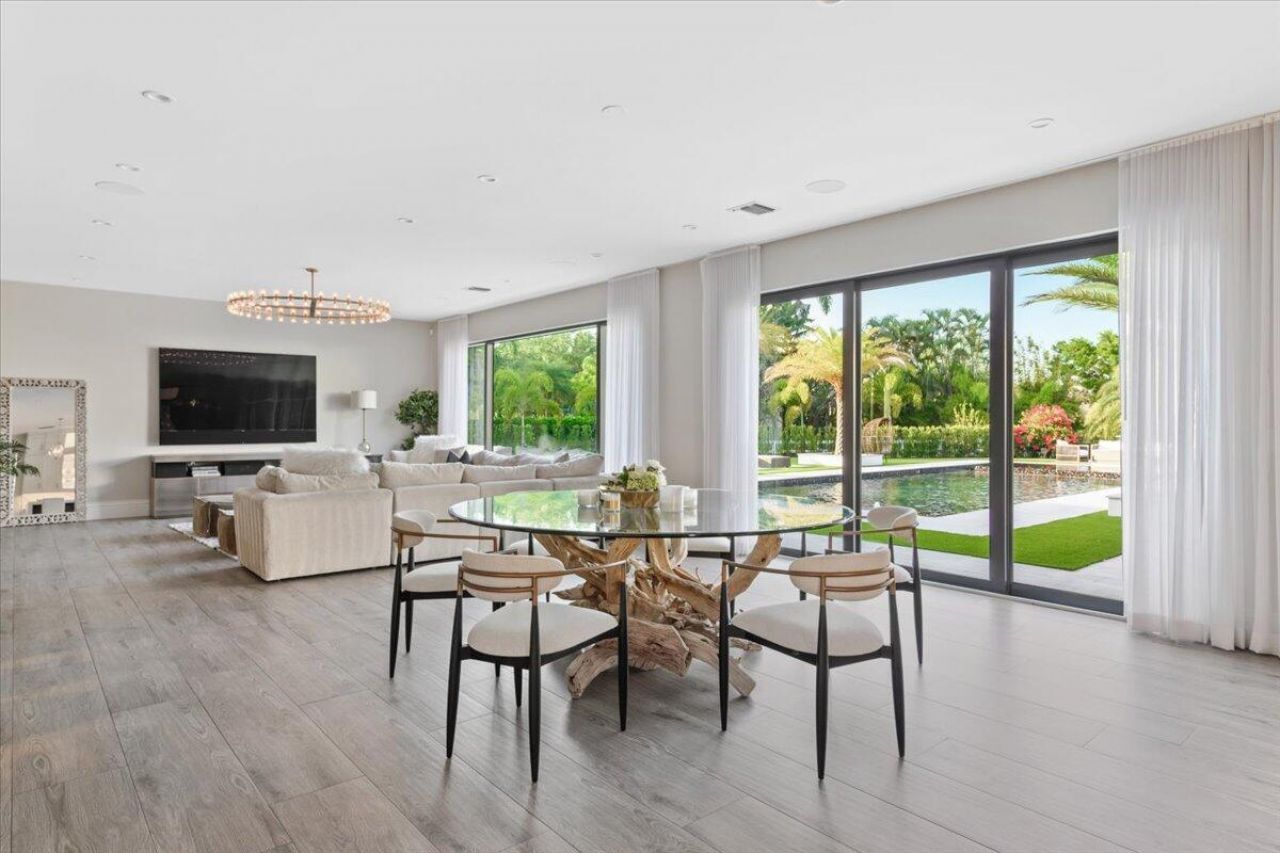 15945 Weatherly Road, Wellington, FL 33414 Photo