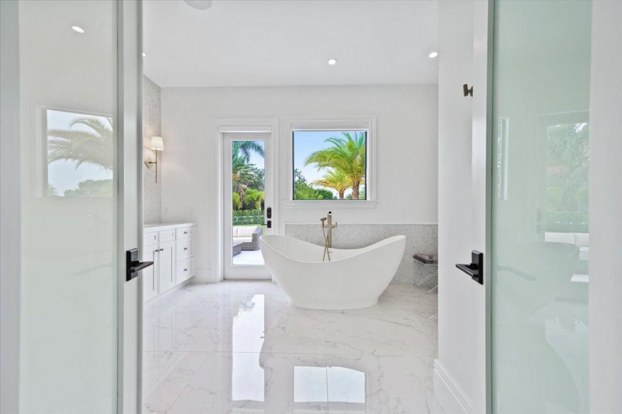 15945 Weatherly Road, Wellington, FL 33414 Photo