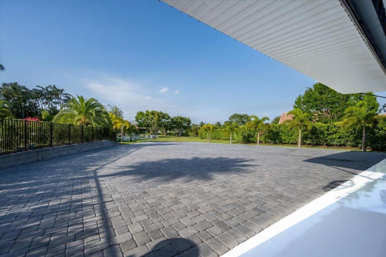 15945 Weatherly Road, Wellington, FL 33414 Photo