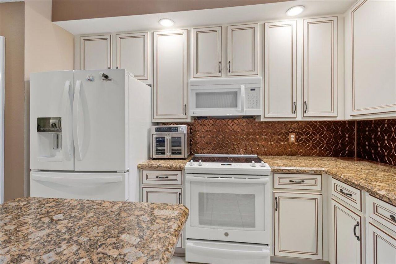 1634 SW Harbour Isles Circle, Unit 89, Port Saint Lucie, FL 34986 Photo