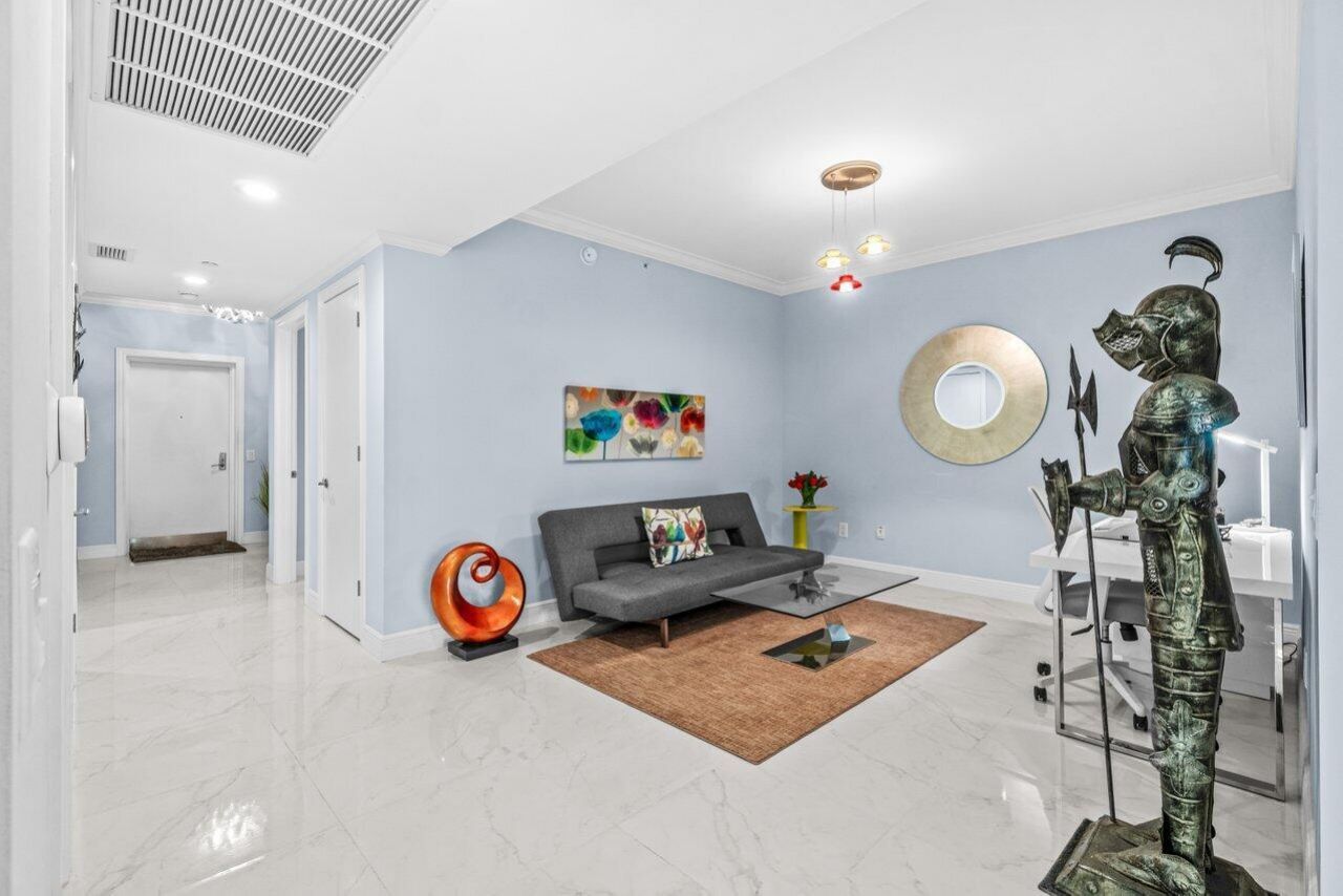 2650 Lake Shore Drive, Unit 406, Riviera Beach, FL 33404 Photo