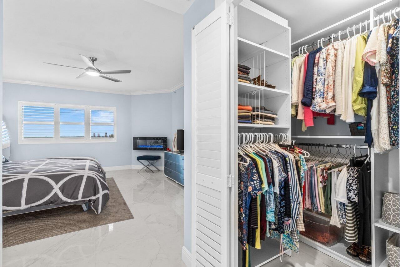 2650 Lake Shore Drive, Unit 406, Riviera Beach, FL 33404 Photo