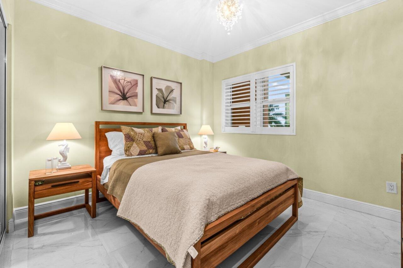 2650 Lake Shore Drive, Unit 406, Riviera Beach, FL 33404 Photo