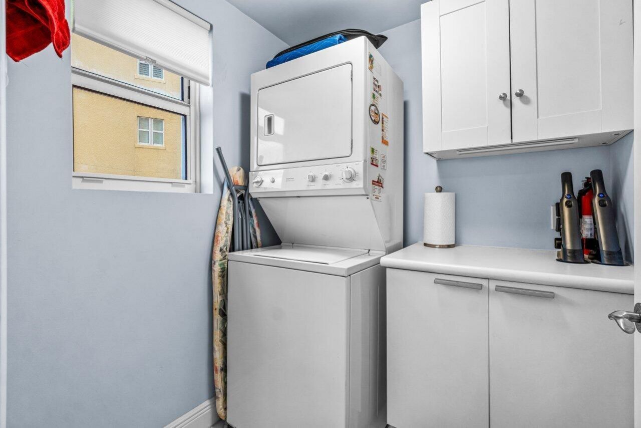 2650 Lake Shore Drive, Unit 406, Riviera Beach, FL 33404 Photo