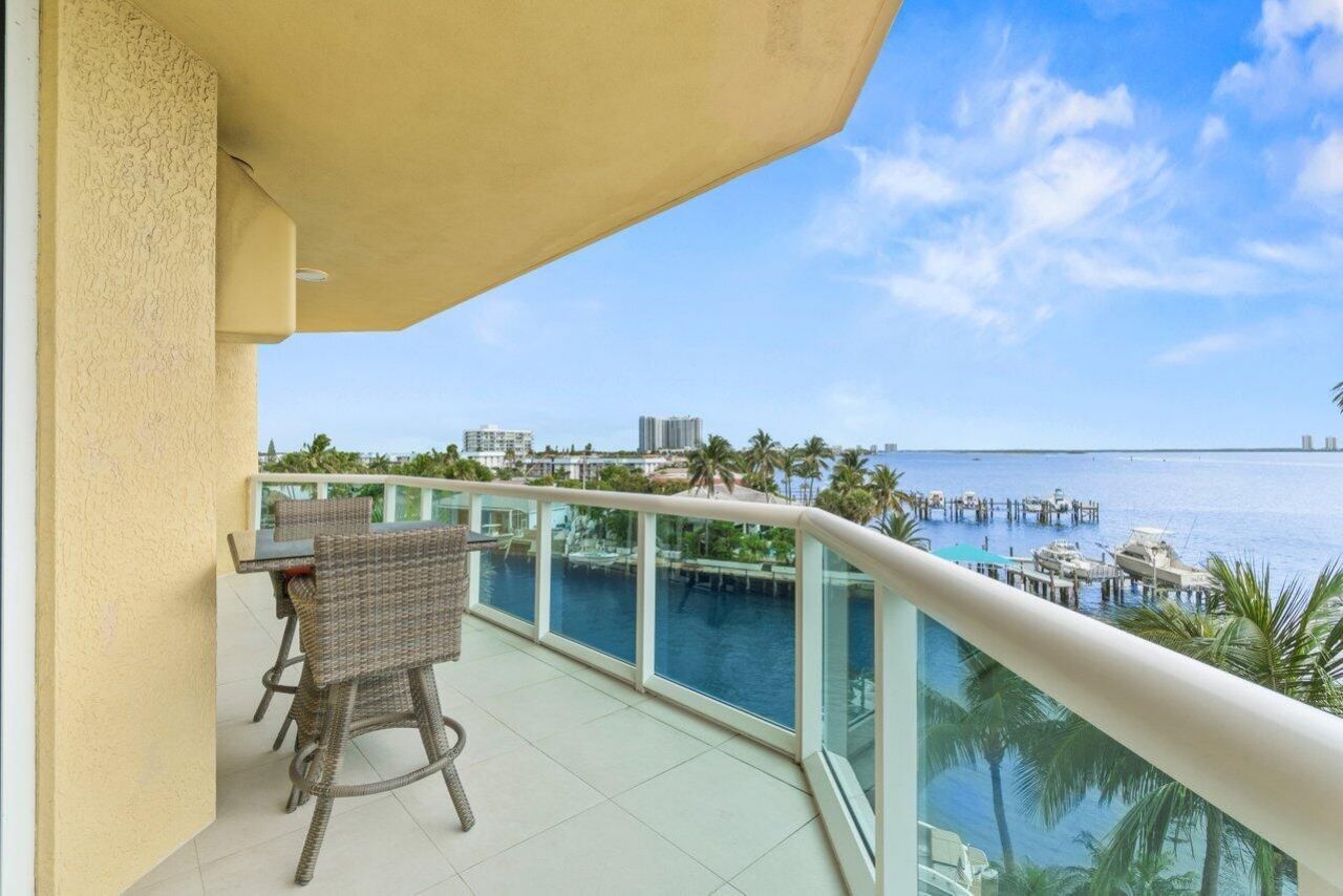 2650 Lake Shore Drive, Unit 406, Riviera Beach, FL 33404 Photo