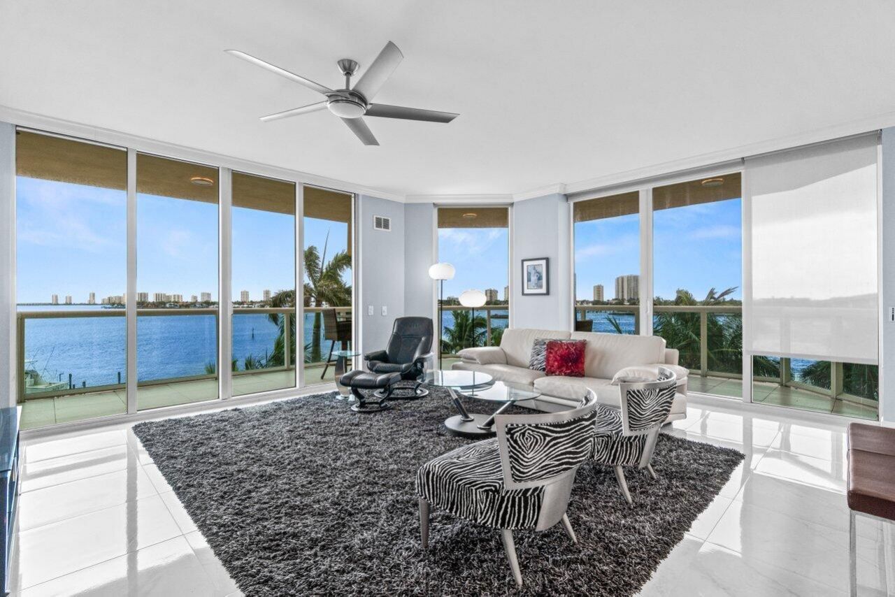 2650 Lake Shore Drive, Unit 406, Riviera Beach, FL 33404 Photo