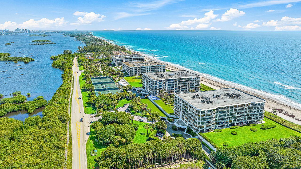 2100 S Ocean Boulevard S, Unit 206, Palm Beach, FL 33480 Photo