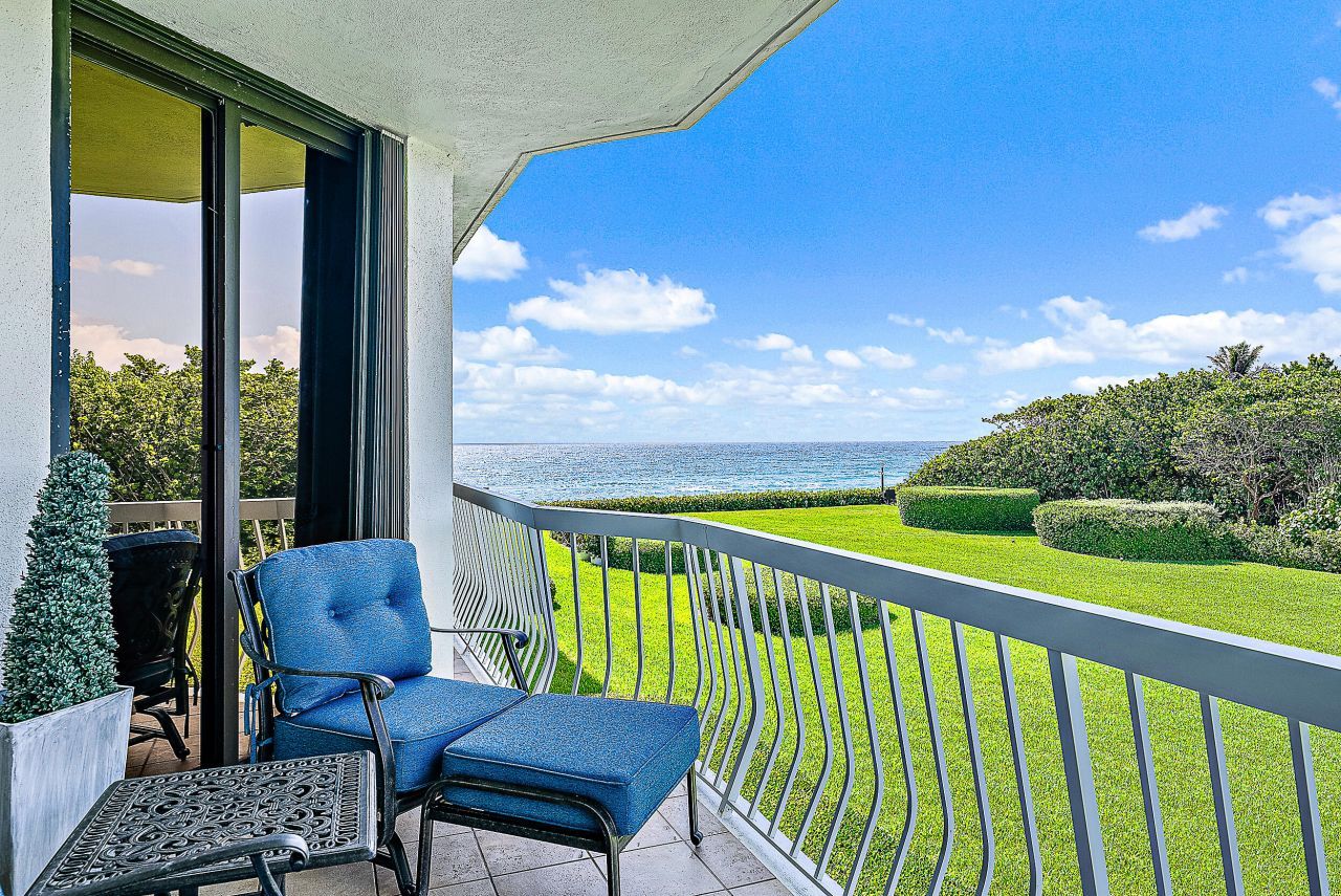 2100 S Ocean Boulevard S, Unit 206, Palm Beach, FL 33480 Photo