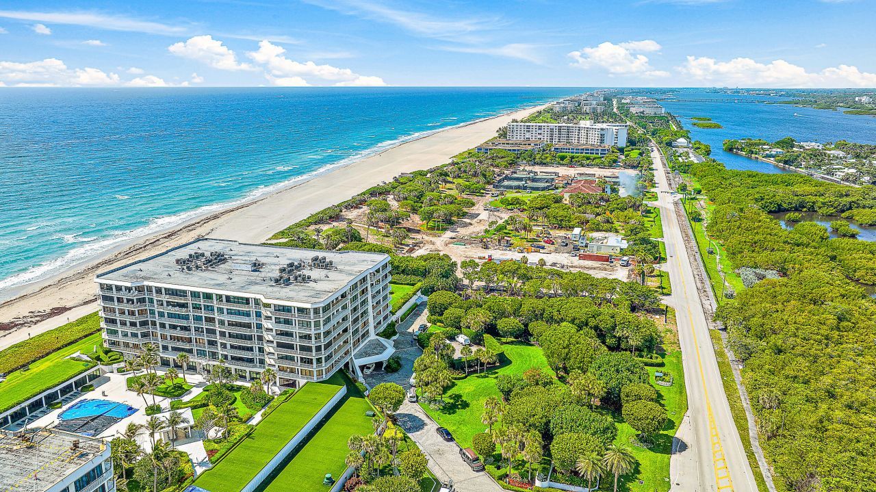 2100 S Ocean Boulevard S, Unit 206, Palm Beach, FL 33480 Photo