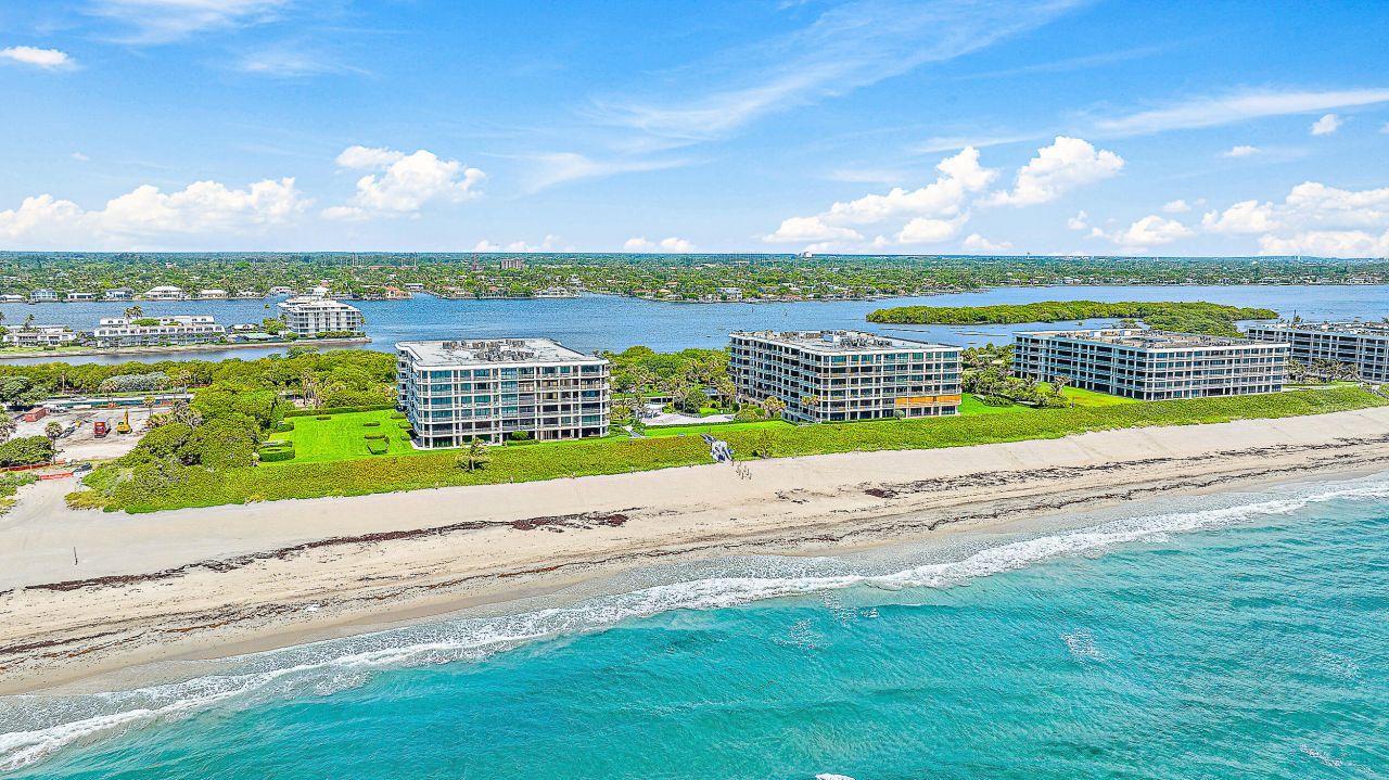 2100 S Ocean Boulevard S, Unit 206, Palm Beach, FL 33480 Photo