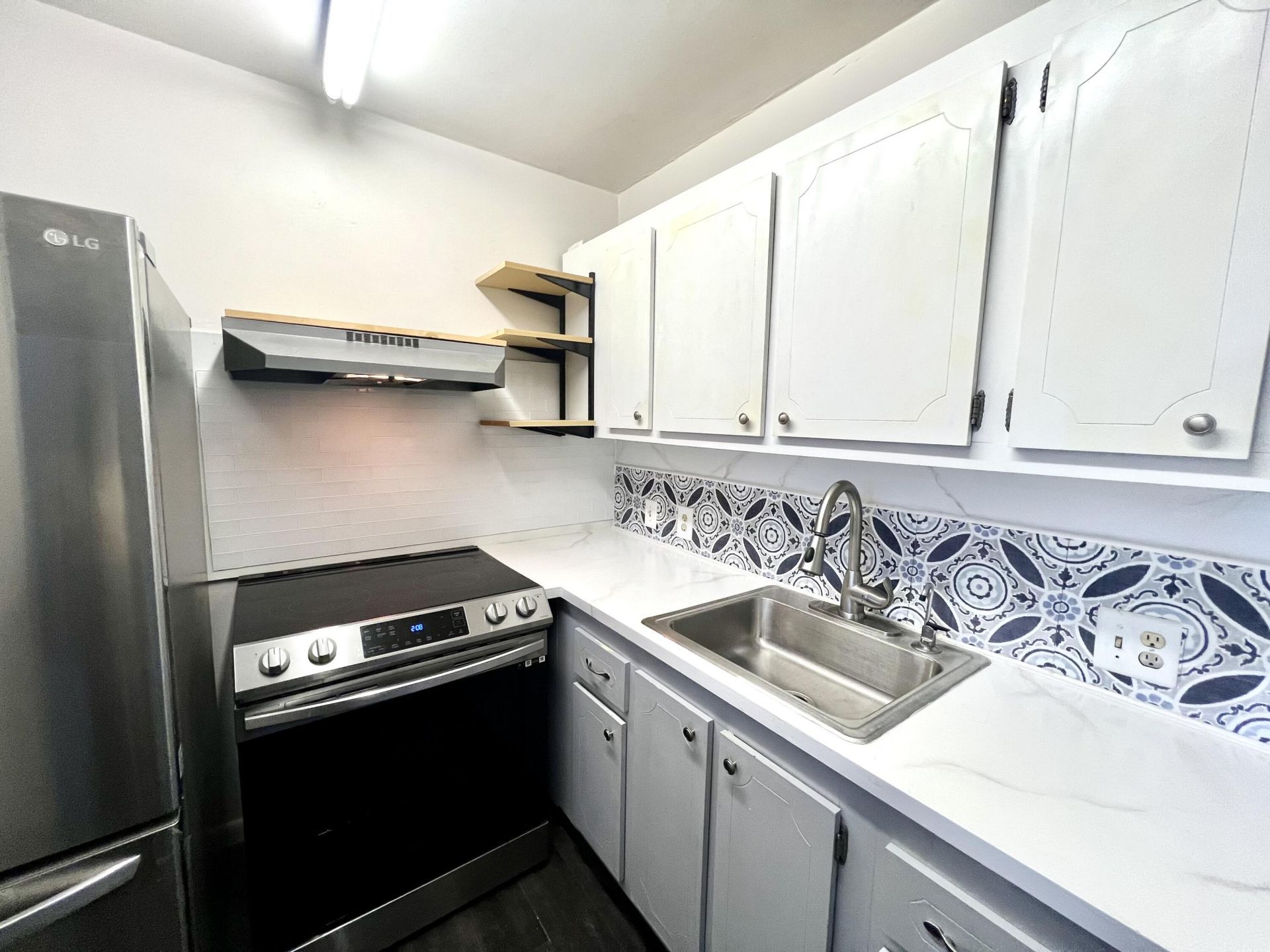 209 Suffolk E E, Unit 209, Boca Raton, FL 33434 Photo