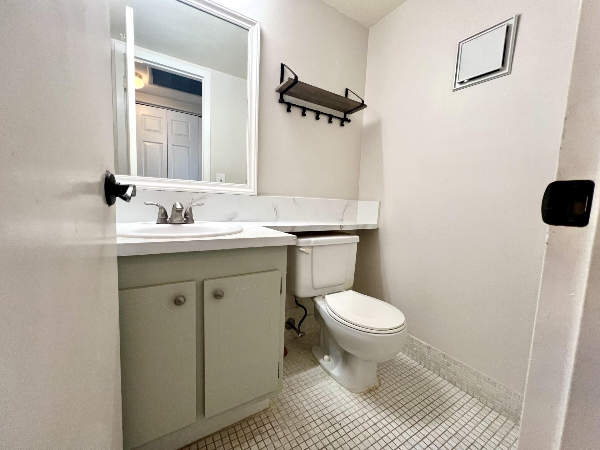 209 Suffolk E E, Unit 209, Boca Raton, FL 33434 Photo