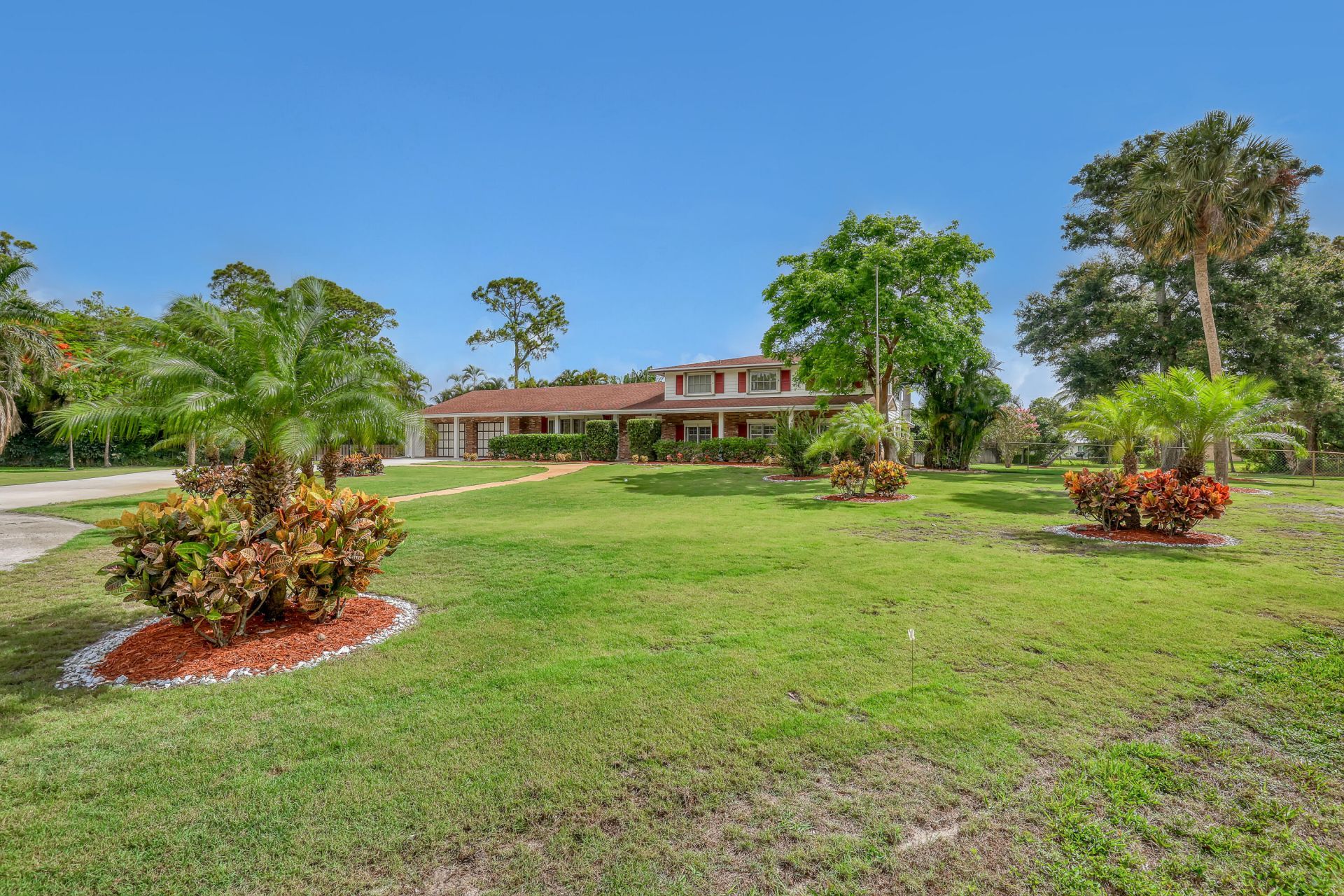 852 Palo Verde Court, Haverhill, FL 33415 Photo