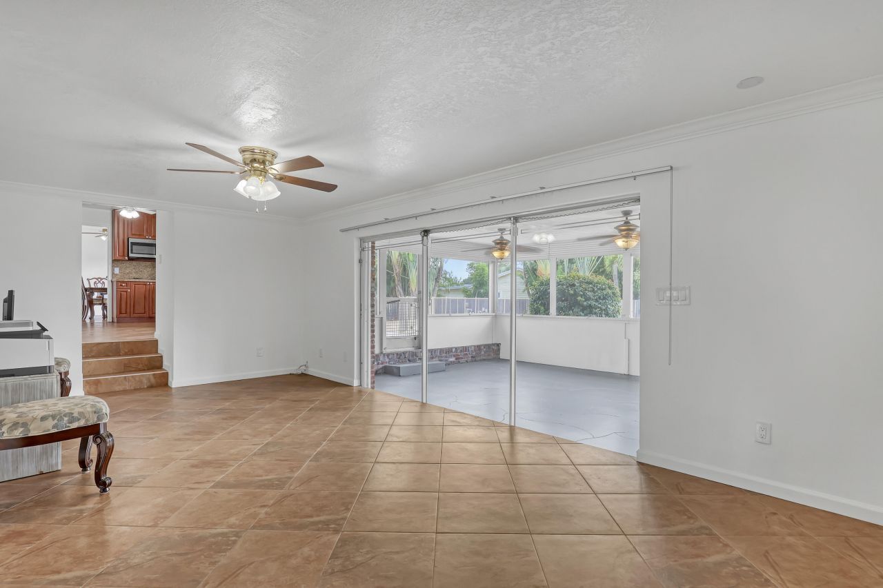 852 Palo Verde Court, Haverhill, FL 33415 Photo