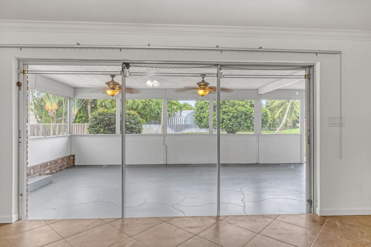 852 Palo Verde Court, Haverhill, FL 33415 Photo