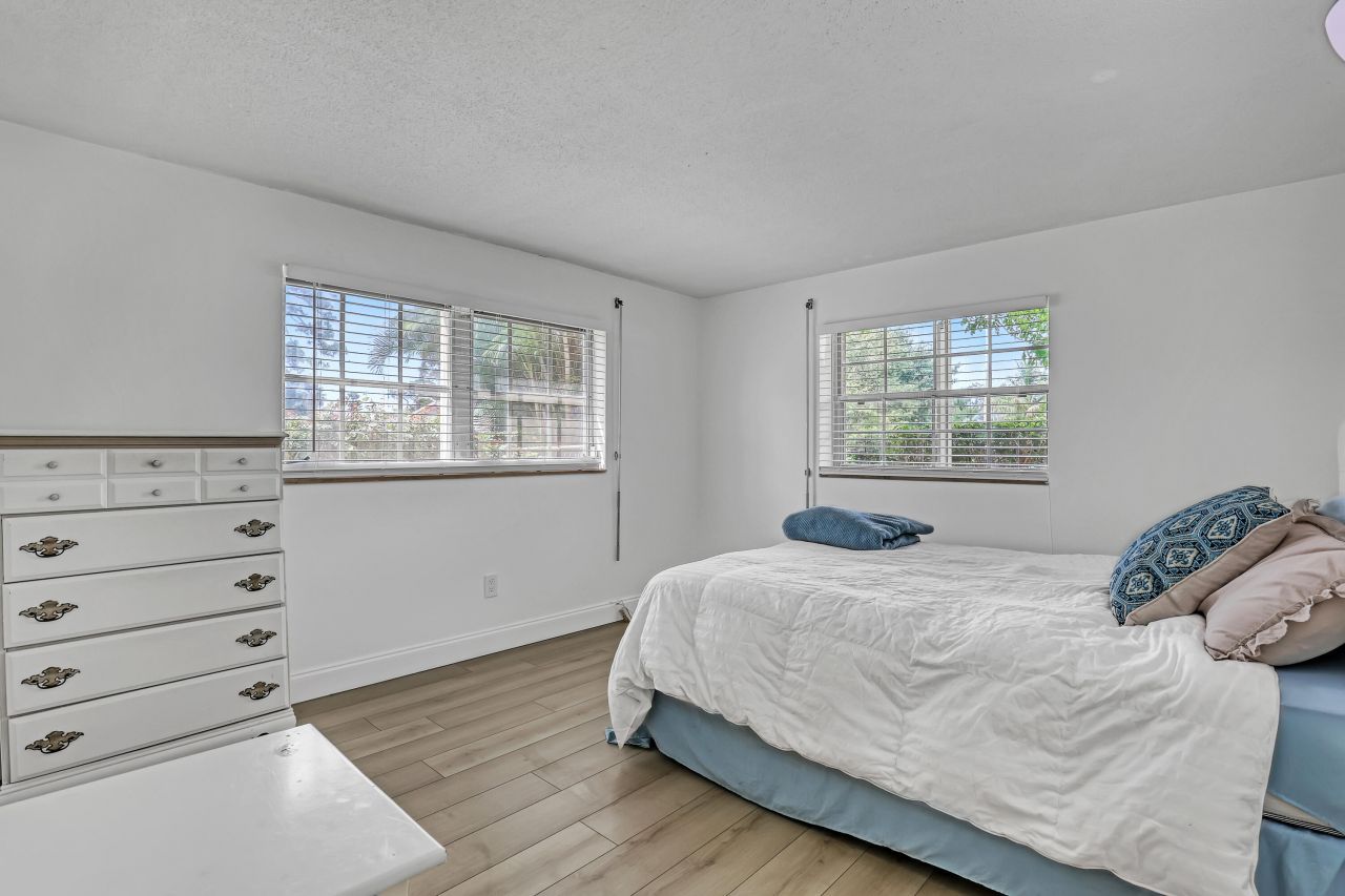 852 Palo Verde Court, Haverhill, FL 33415 Photo