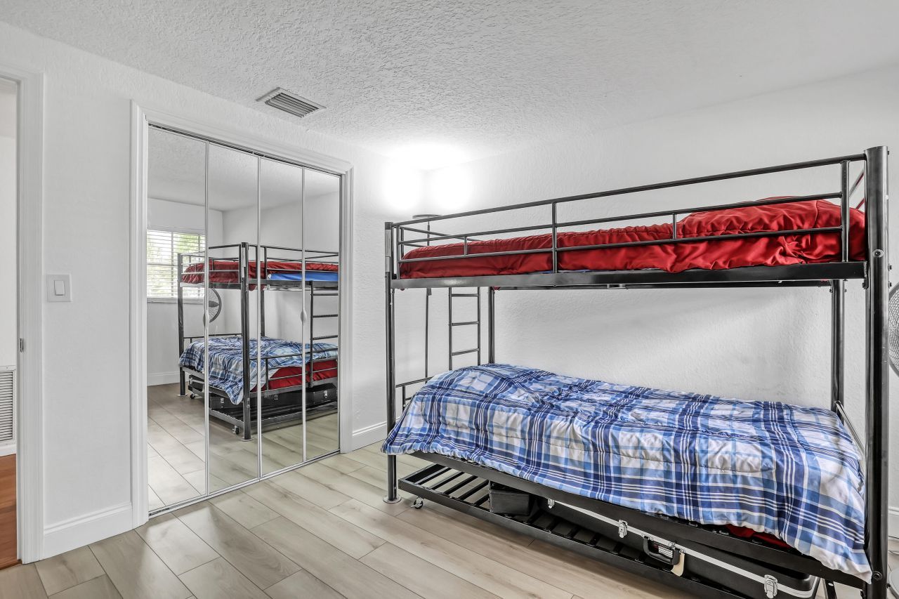 852 Palo Verde Court, Haverhill, FL 33415 Photo