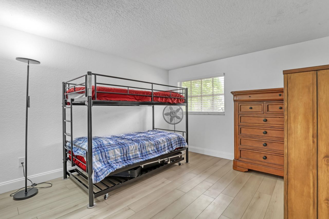 852 Palo Verde Court, Haverhill, FL 33415 Photo