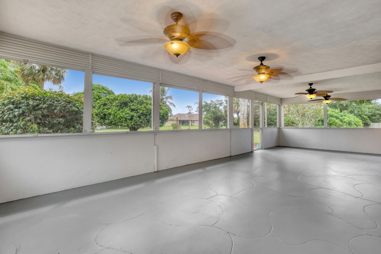 852 Palo Verde Court, Haverhill, FL 33415 Photo