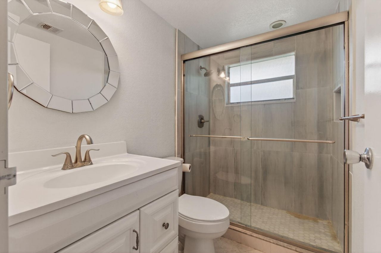 228 Brittany E, Delray Beach, FL 33446 Photo