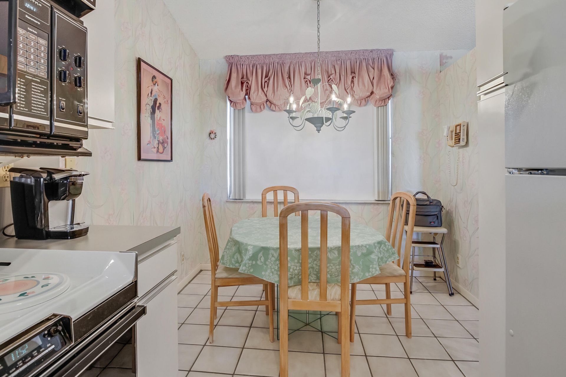 7610 Tahiti Lane, Unit 201, Lake Worth, FL 33467 Photo