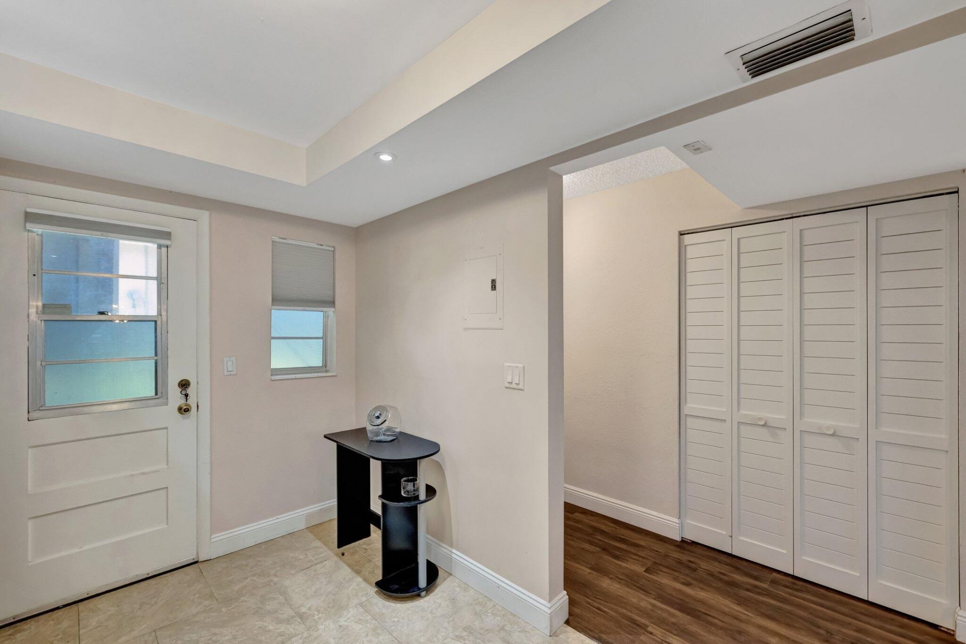 2901 NW 46th Avenue, Unit 101, Lauderdale Lakes, FL 33313 Photo