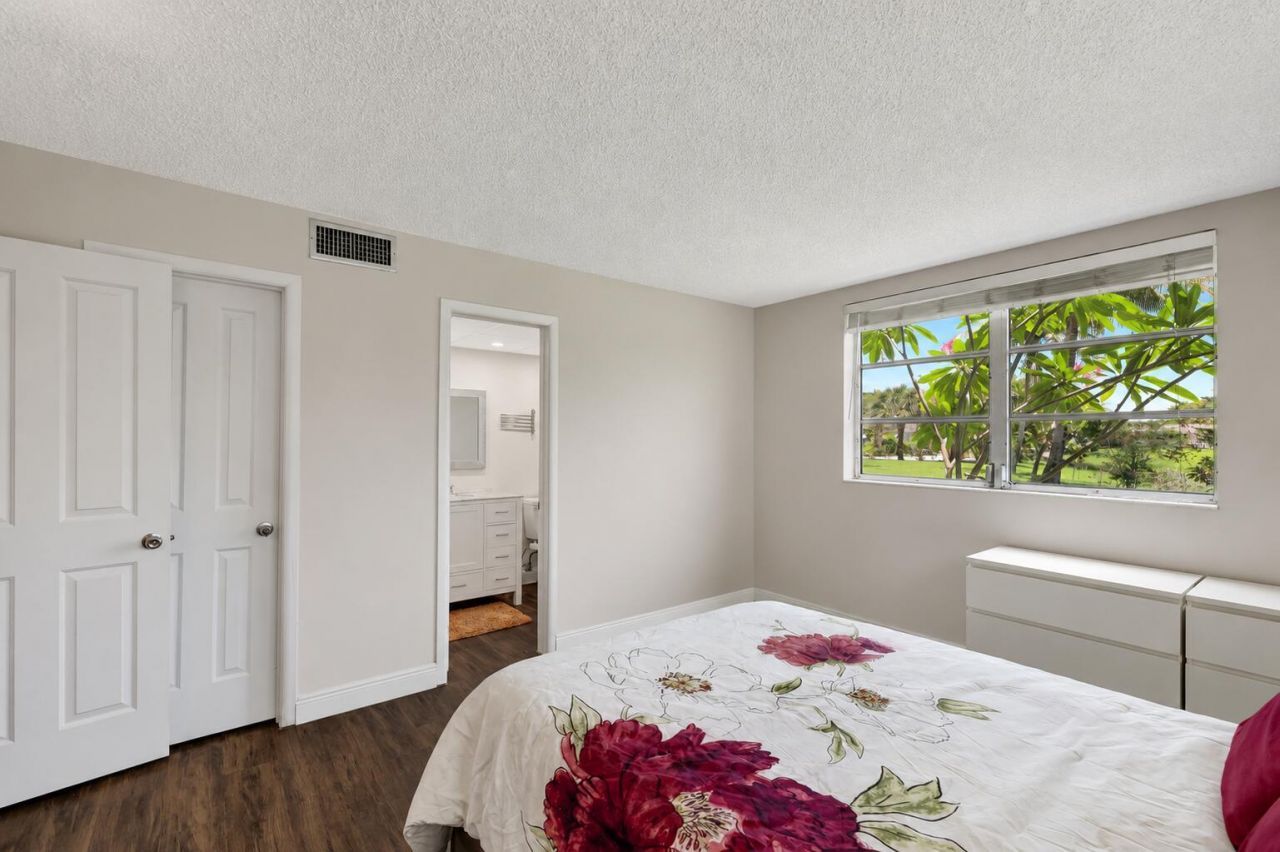 2901 NW 46th Avenue, Unit 101, Lauderdale Lakes, FL 33313 Photo