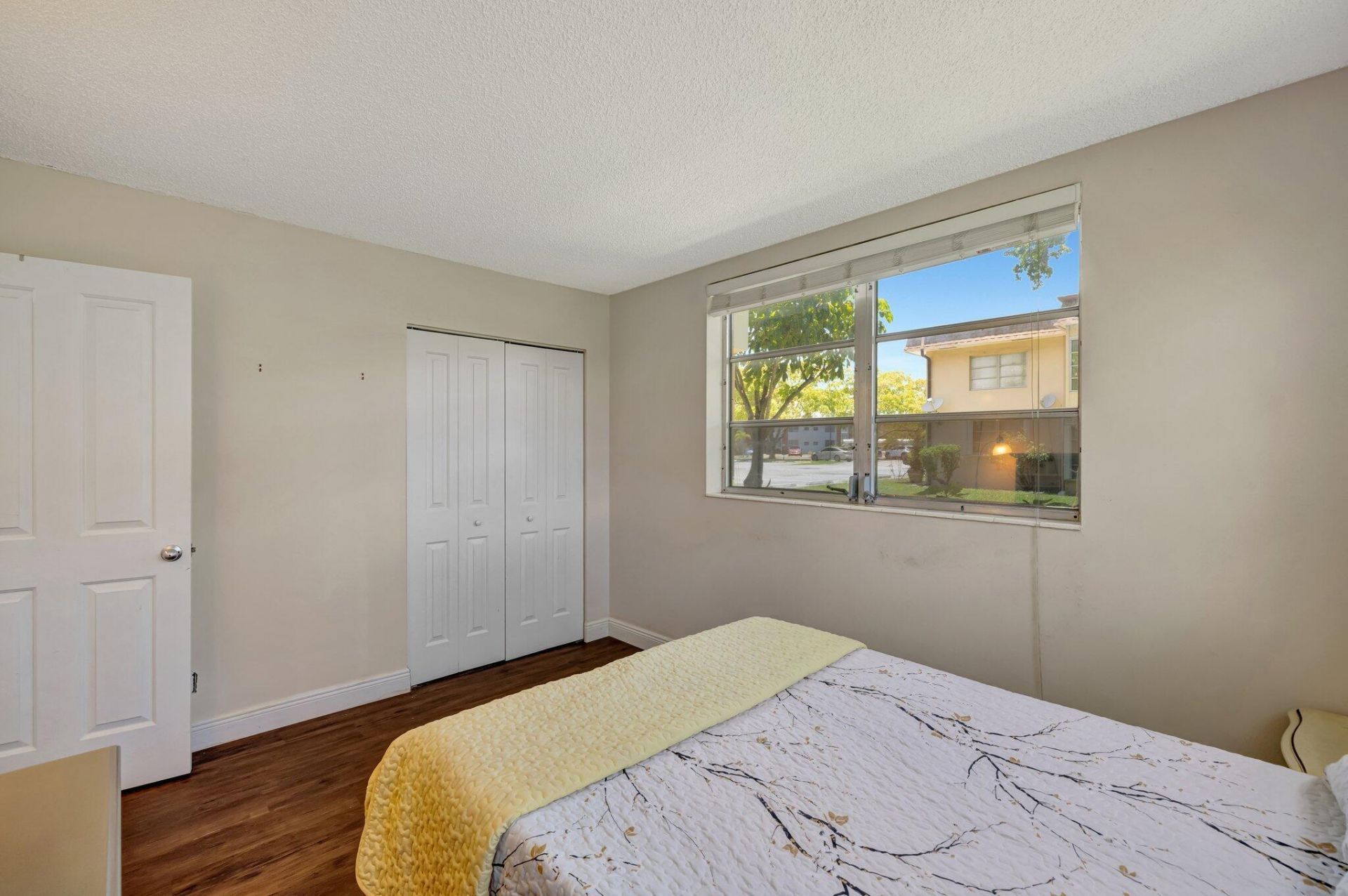 2901 NW 46th Avenue, Unit 101, Lauderdale Lakes, FL 33313 Photo