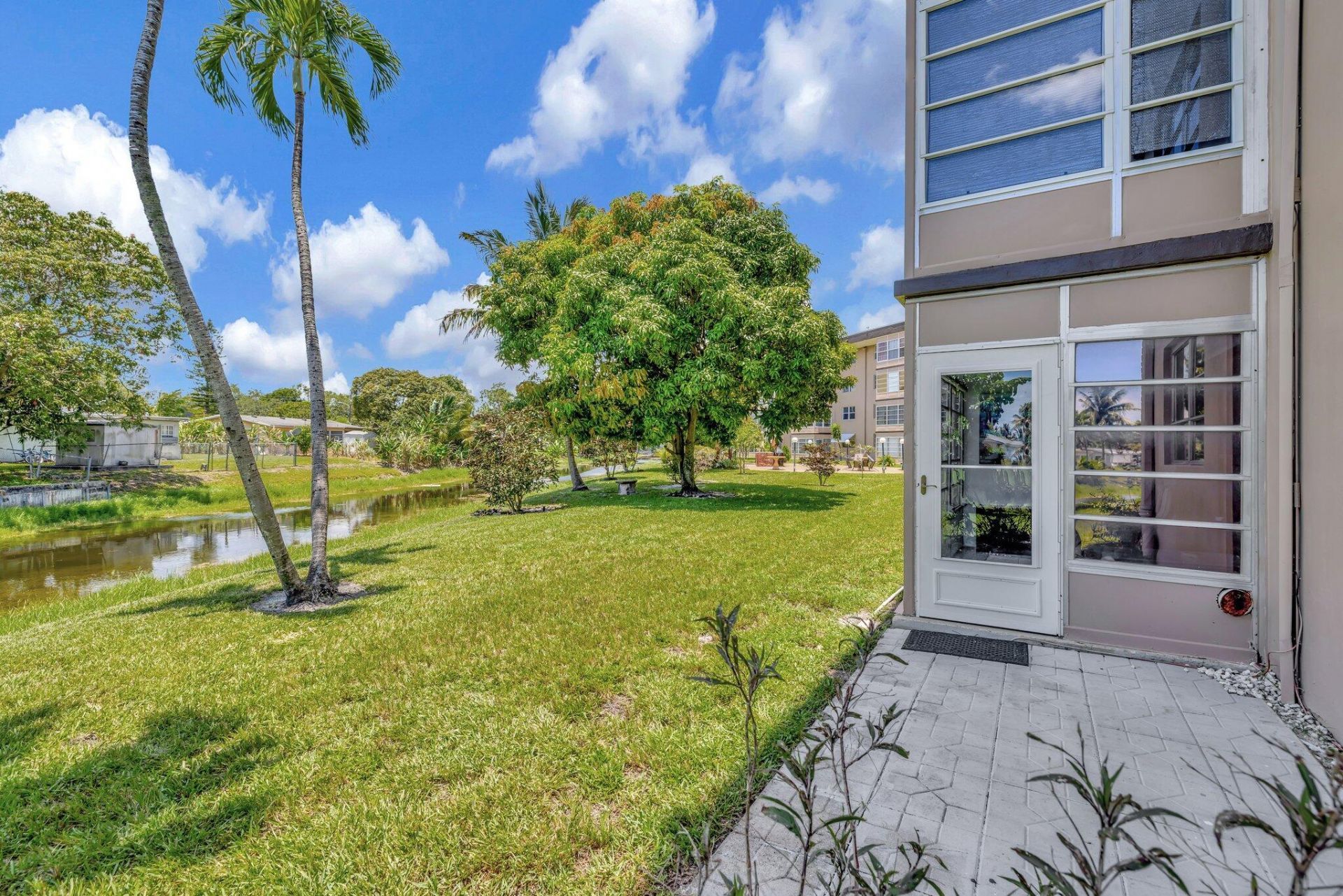 2901 NW 46th Avenue, Unit 101, Lauderdale Lakes, FL 33313 Photo
