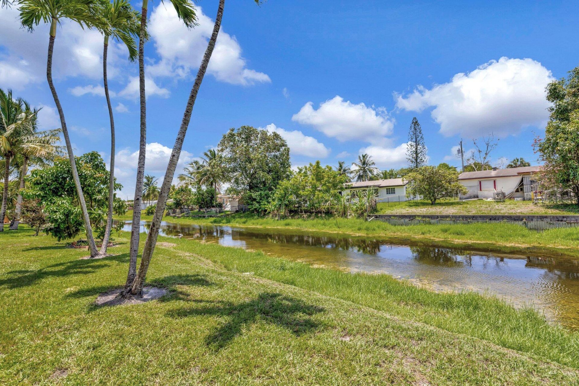 2901 NW 46th Avenue, Unit 101, Lauderdale Lakes, FL 33313 Photo