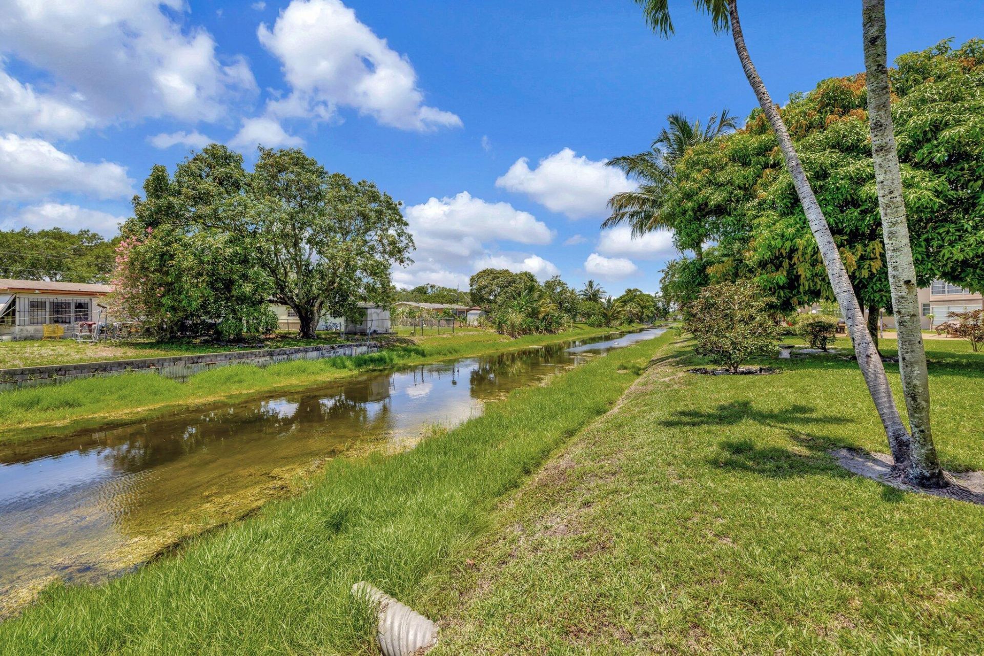 2901 NW 46th Avenue, Unit 101, Lauderdale Lakes, FL 33313 Photo