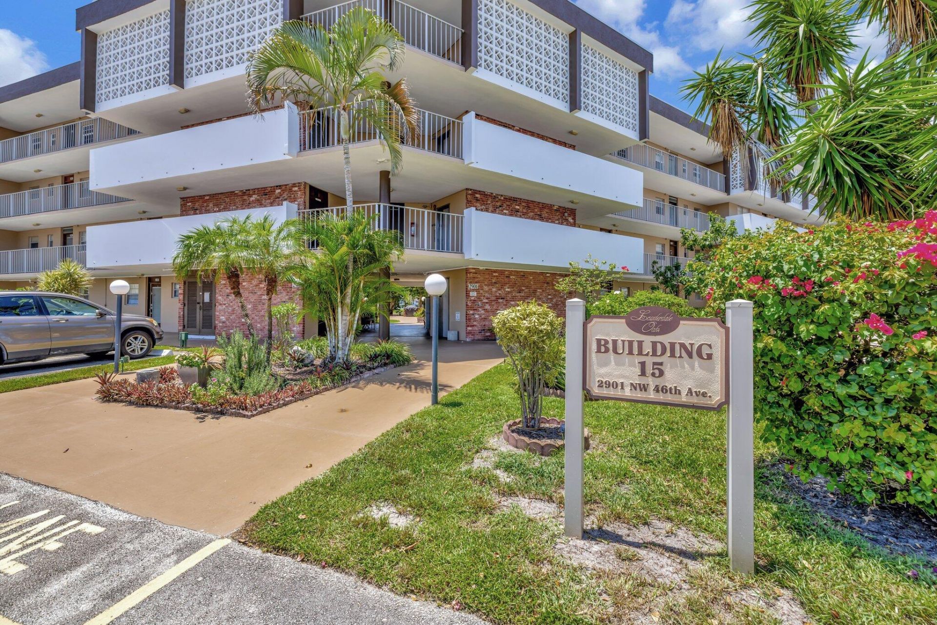 2901 NW 46th Avenue, Unit 101, Lauderdale Lakes, FL 33313 Photo