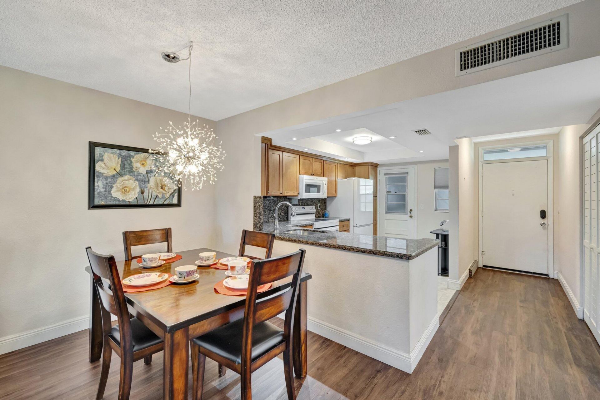 2901 NW 46th Avenue, Unit 101, Lauderdale Lakes, FL 33313 Photo