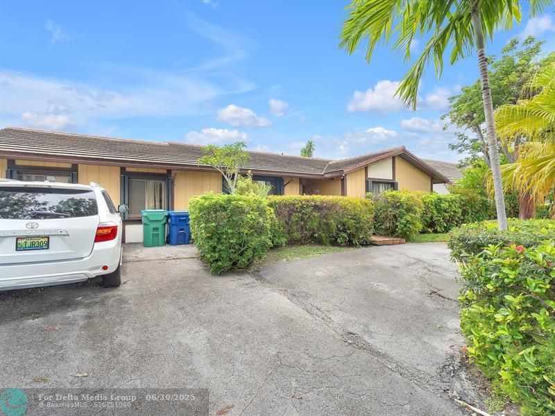 20100 NE 10th Place Way, Miami, FL 33179 Photo