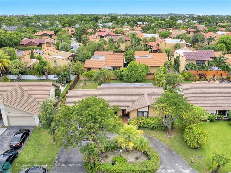 20100 NE 10th Place Way, Miami, FL 33179 Photo