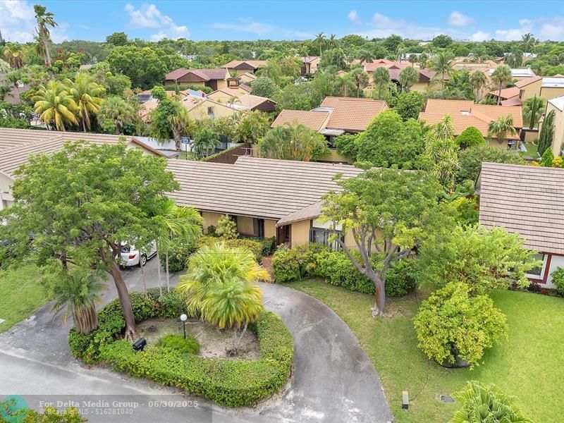 20100 NE 10th Place Way, Miami, FL 33179 Photo