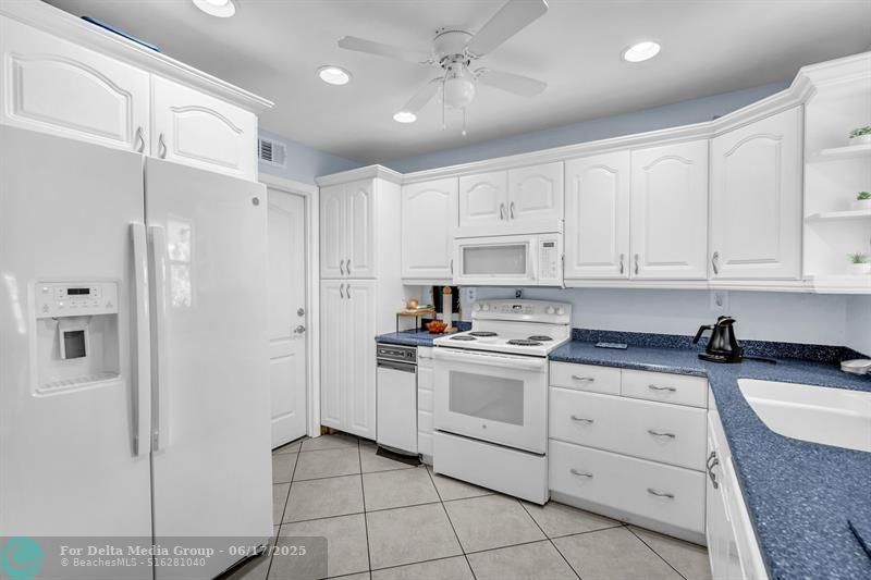 7460 SW 42nd Ct, Davie, FL 33314 Photo