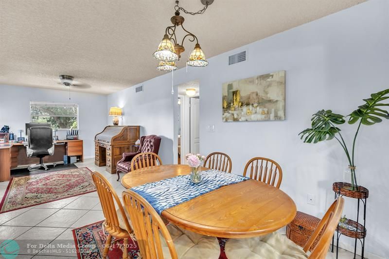 7460 SW 42nd Ct, Davie, FL 33314 Photo