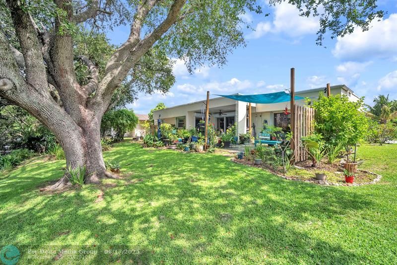 7460 SW 42nd Ct, Davie, FL 33314 Photo