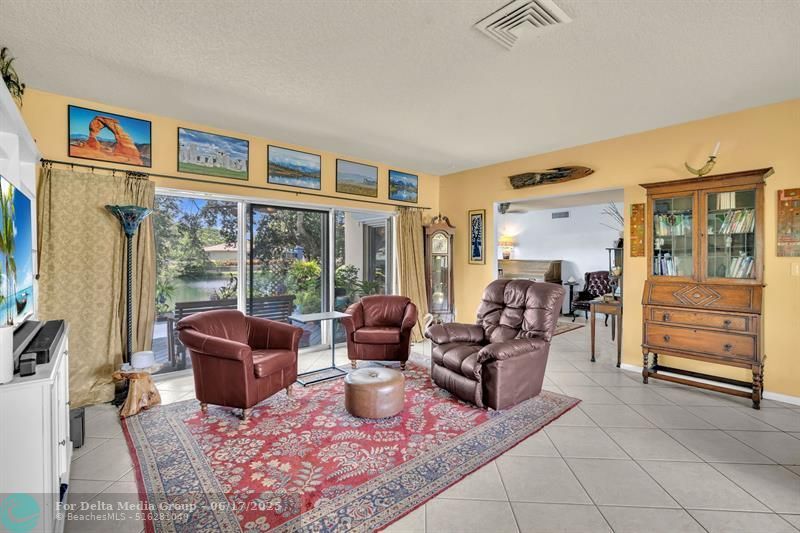 7460 SW 42nd Ct, Davie, FL 33314 Photo