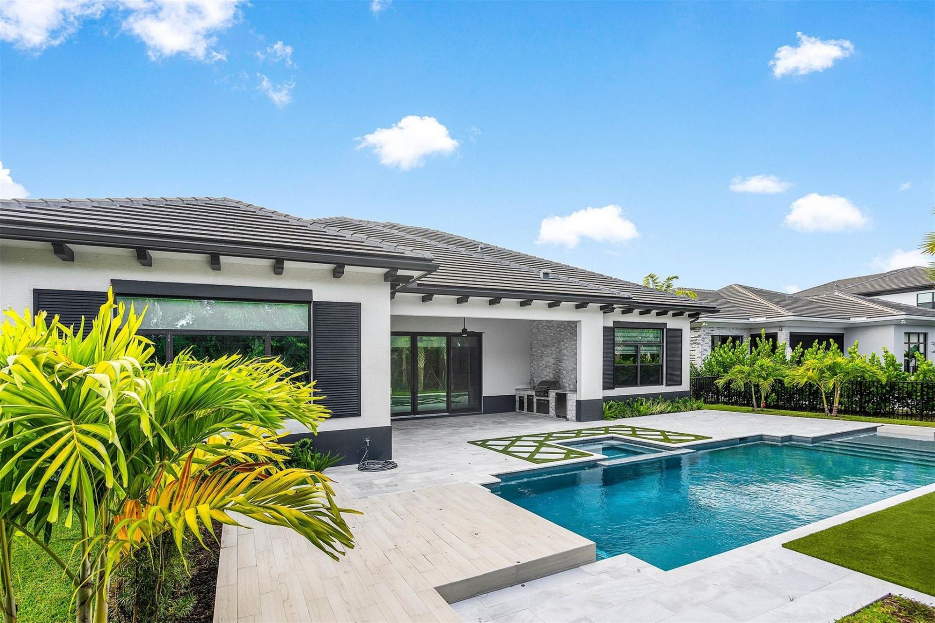 9280 Coral Isles Circle, Palm Beach Gardens, FL 33412 Photo