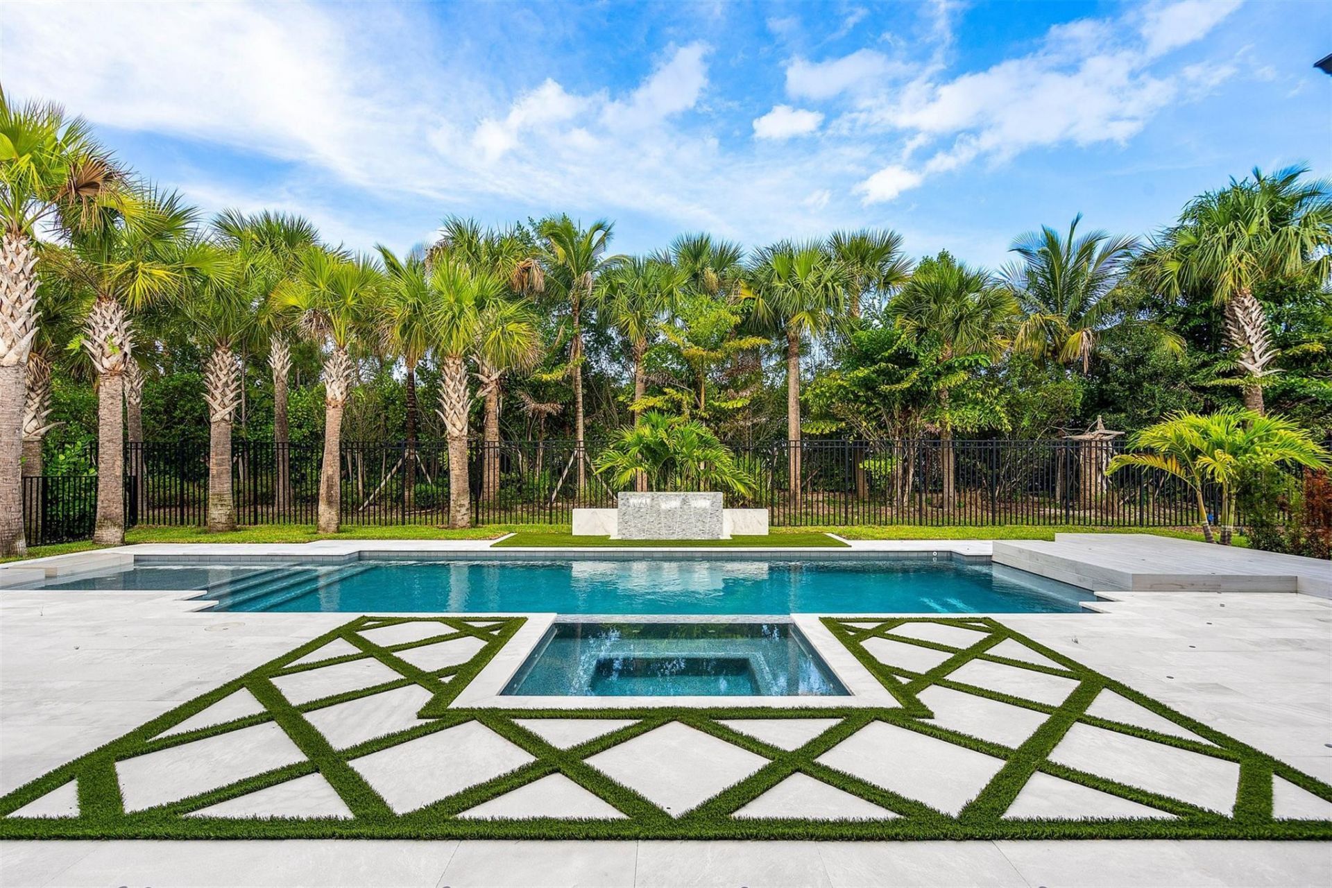 9280 Coral Isles Circle, Palm Beach Gardens, FL 33412 Photo