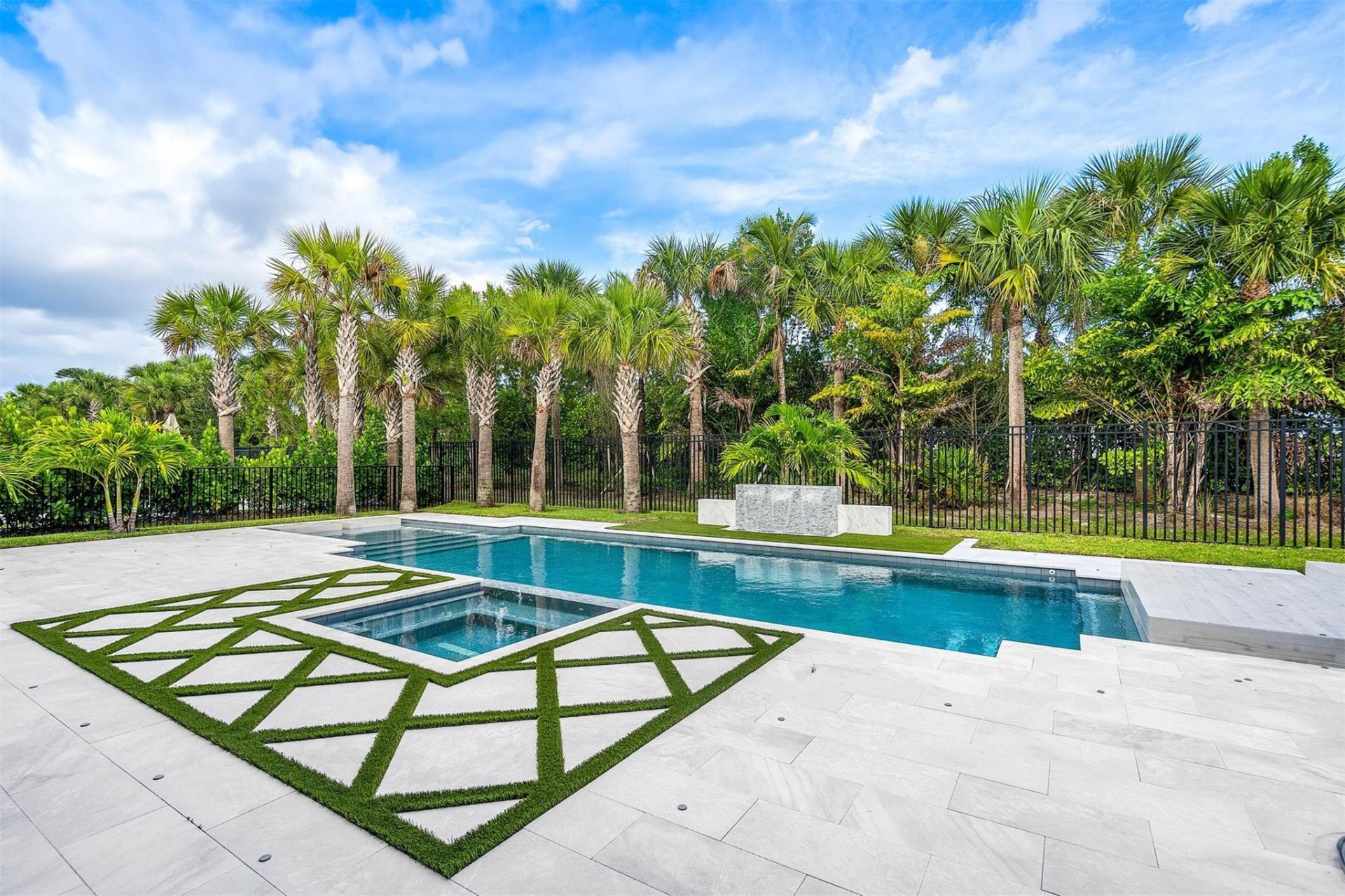 9280 Coral Isles Circle, Palm Beach Gardens, FL 33412 Photo