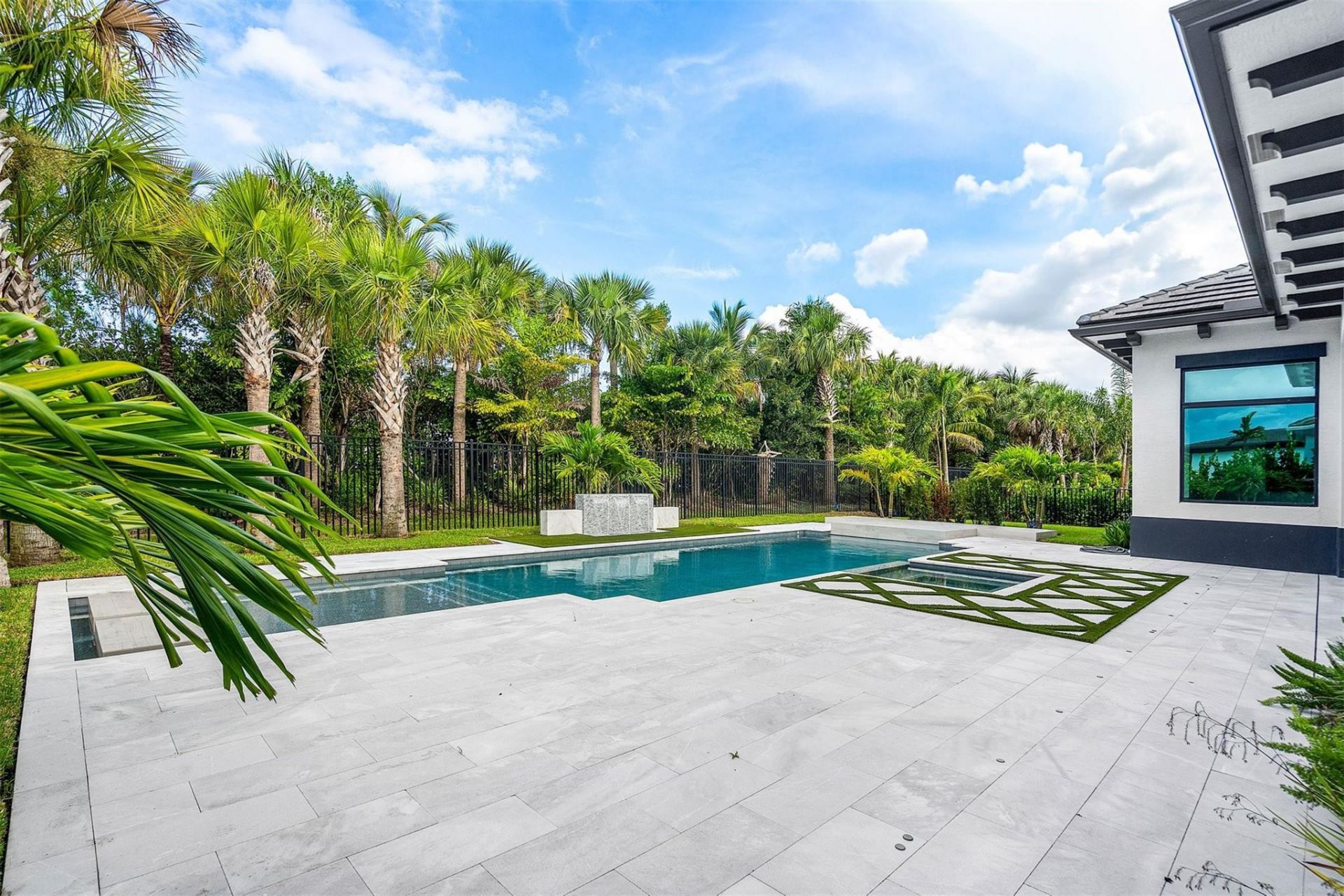 9280 Coral Isles Circle, Palm Beach Gardens, FL 33412 Photo