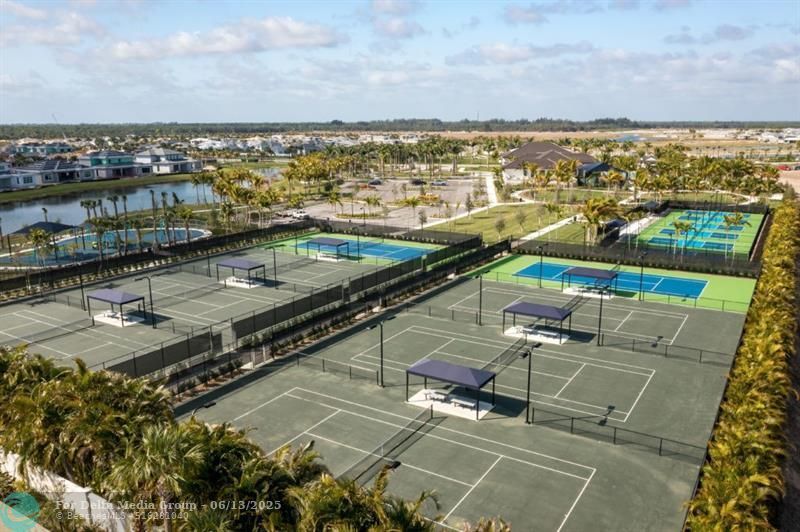 9280 Coral Isles Cir, Palm Beach Gardens, FL 33412 Photo