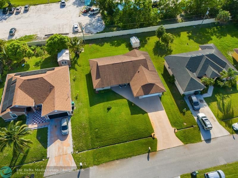 886 SE Odonnell Lane, Port Saint Lucie, FL 34983 Photo