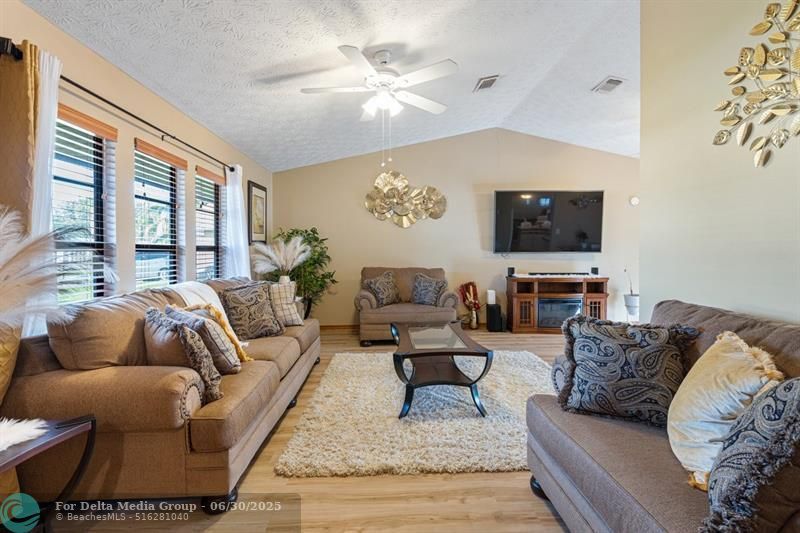 886 SE Odonnell Lane, Port Saint Lucie, FL 34983 Photo