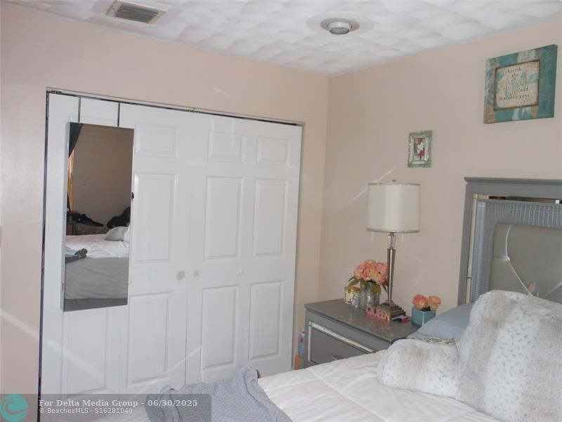 8706 NW 83rd St, Tamarac, FL 33321 Photo