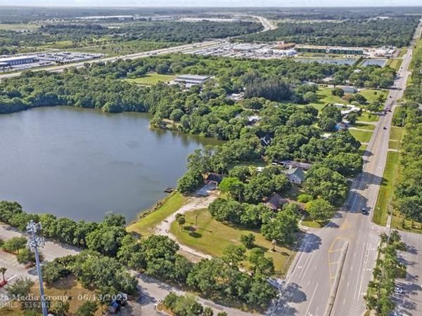 2511 S Jenkins Road, Fort Pierce, FL 34947