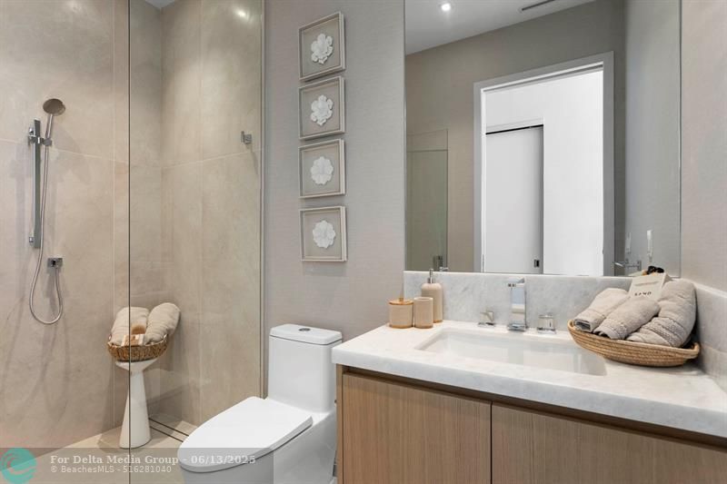 2321 SE 17th, Unit 401, Fort Lauderdale, FL 33316 Photo